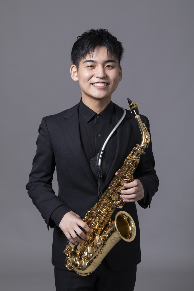 初心者でも安心サクソフォーンレッスン